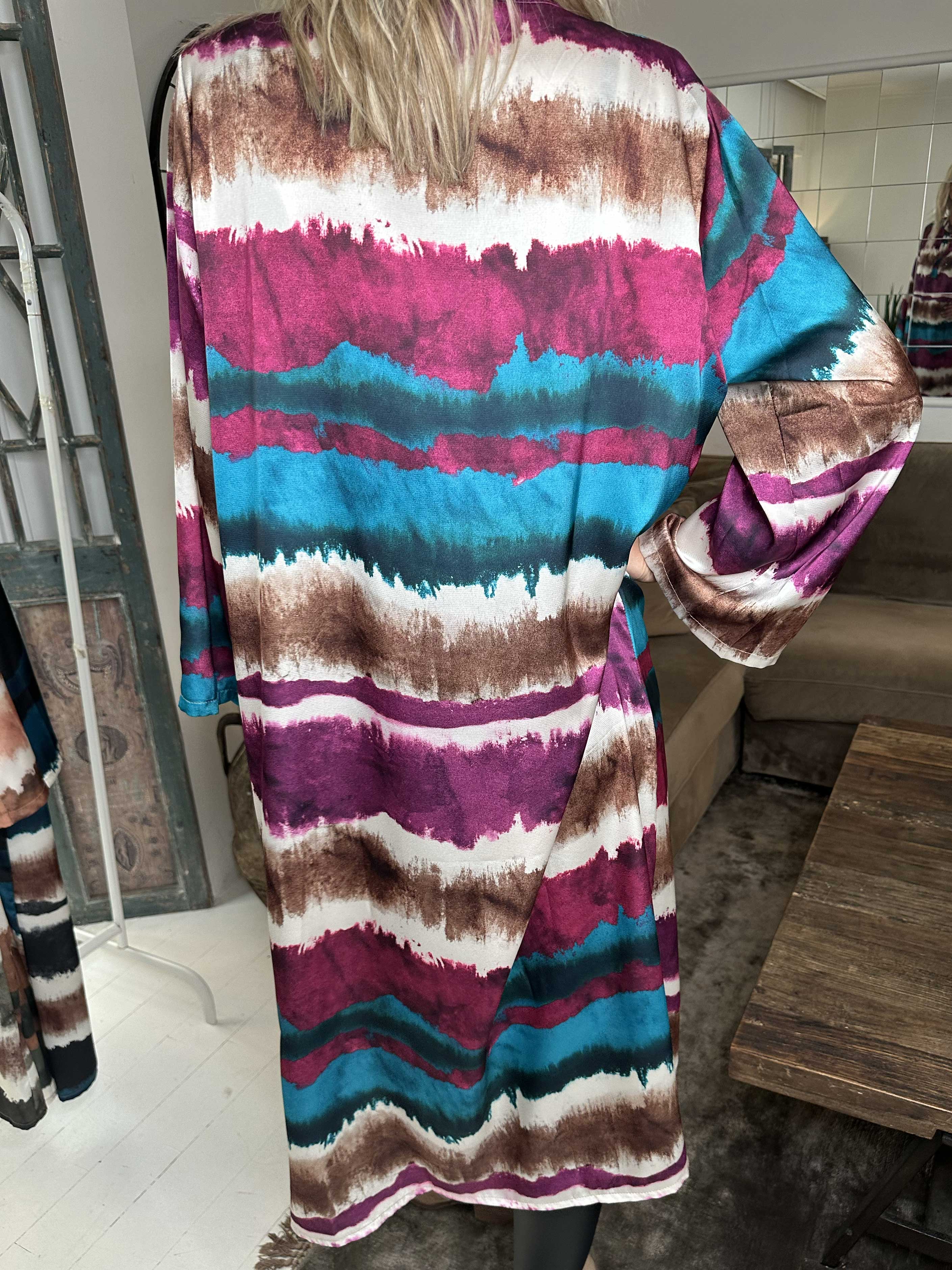 Merina - Lang kjole i batik mønster